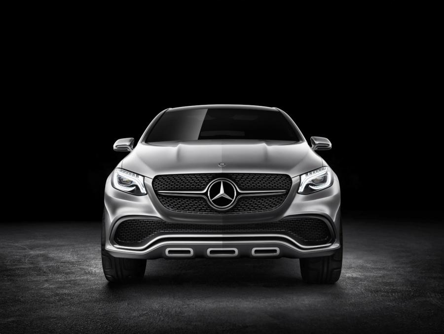  Mercedes-Benz Concept Coupe SUV 2014 года  (фото 26 из 47)